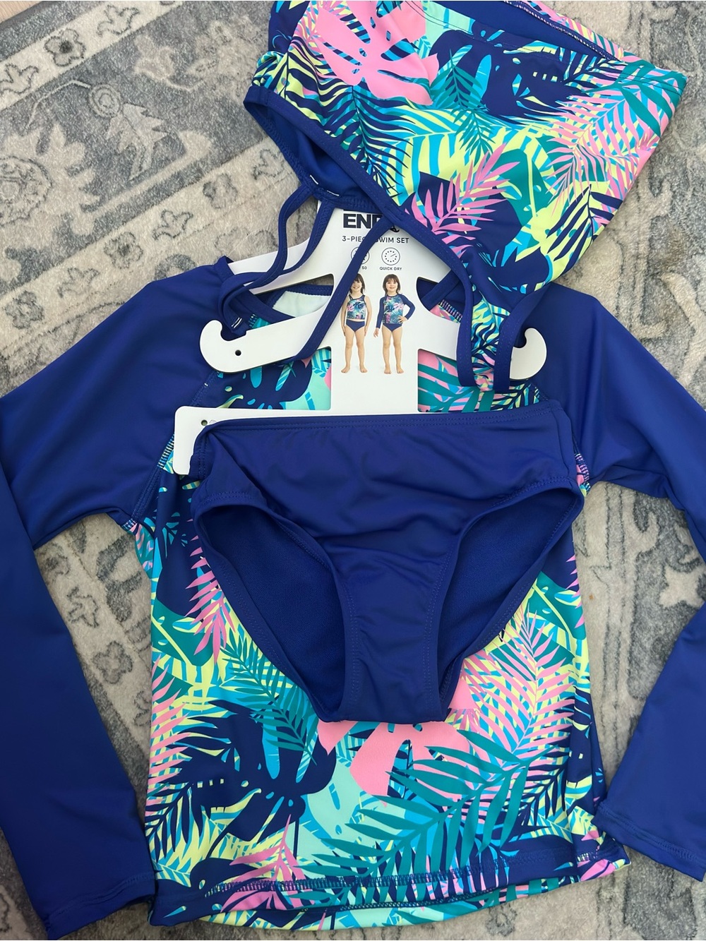 Lands’ End NWT 3-Piece Swim Set Size 6Y